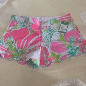 Lilly Pulitzer Buttercup Short Size 0